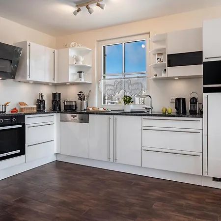 Ferienhaus Seeschwalbe 14 *